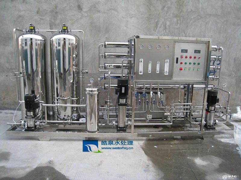 反滲透純水設(shè)備 反滲透純水設(shè)備