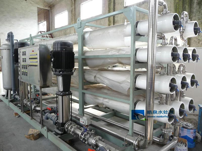 反滲透純水設(shè)備 反滲透純水設(shè)備