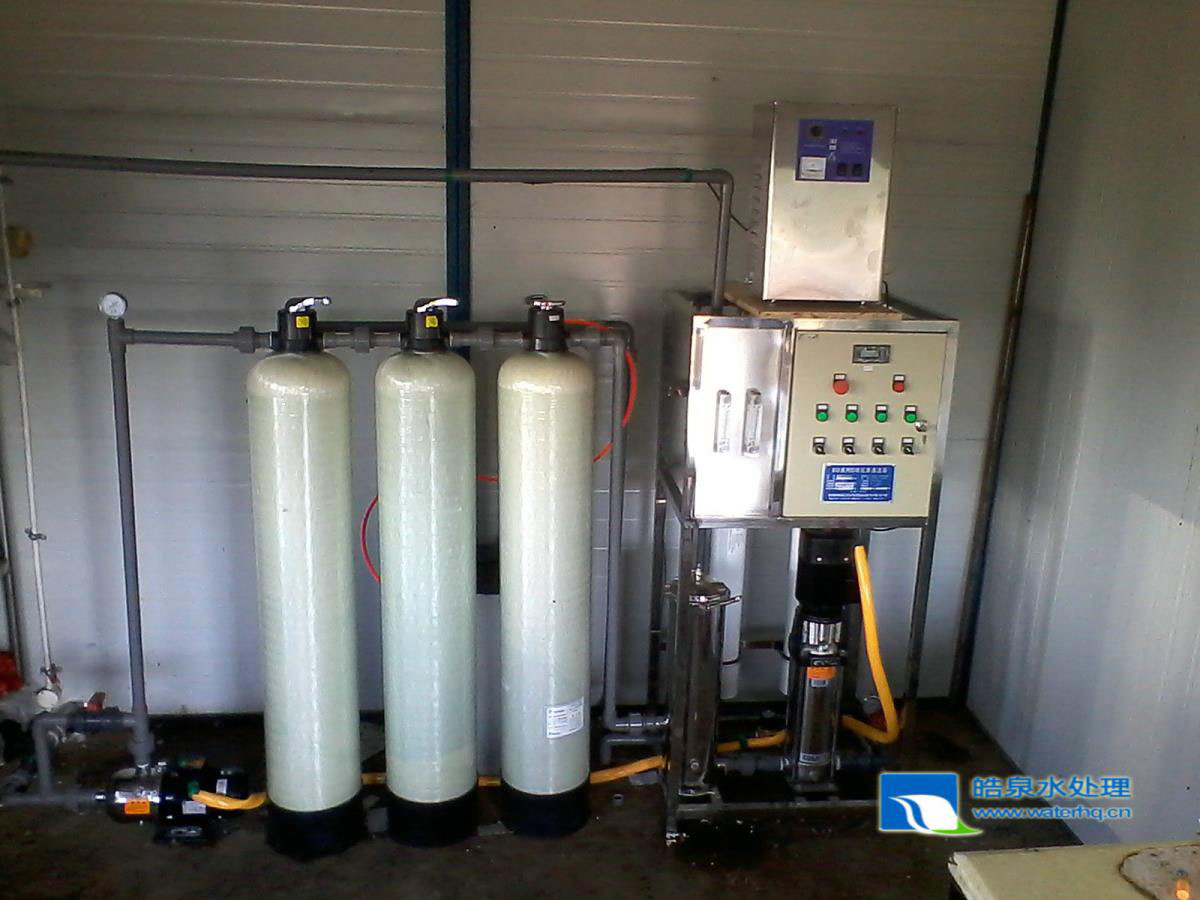 反滲透設(shè)備 反滲透設(shè)備